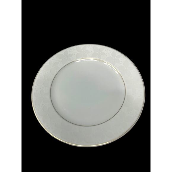 Rosenthal Other - Rosenthal Germany White Velvet 6 Inch Bread and Butter Plate Gold Trim